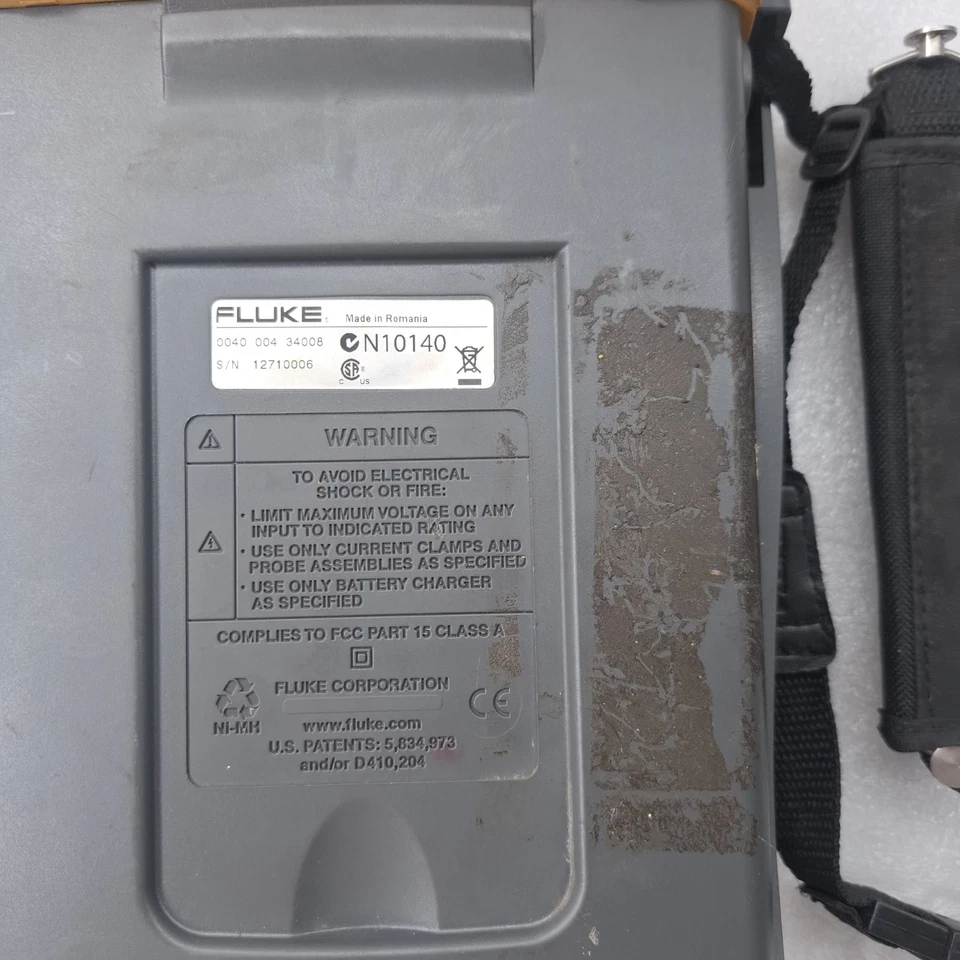 FLUKE 434 POWER QUALITY ANALYZER 1000V CAT III/600V CAT IV FLUKE 434 (As Is)